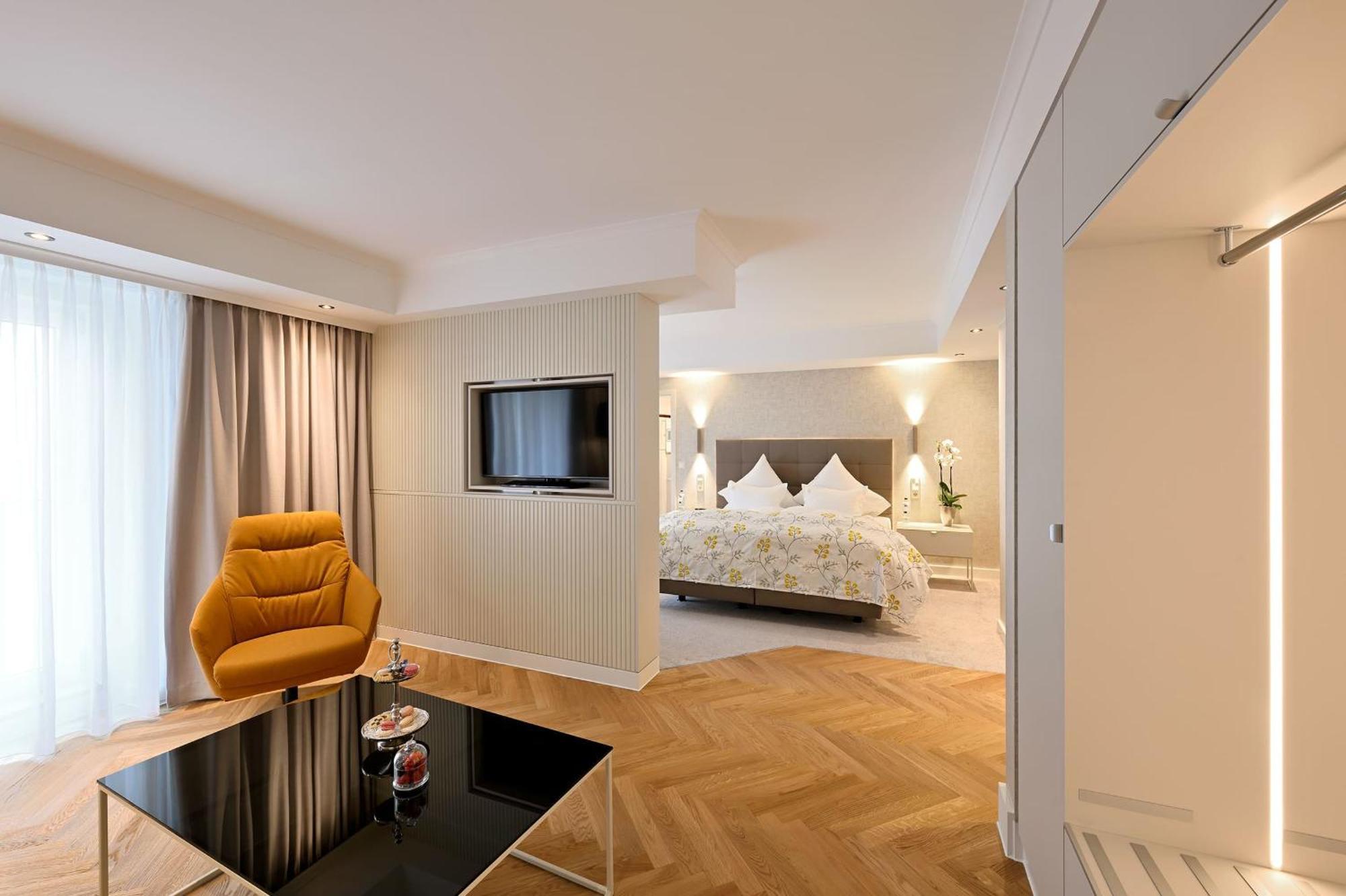Hotel Kastens Luisenhof 5*